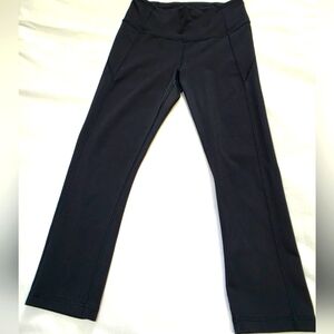 Under Armour Fitted Stretch Workout Pants- Size Sm Black